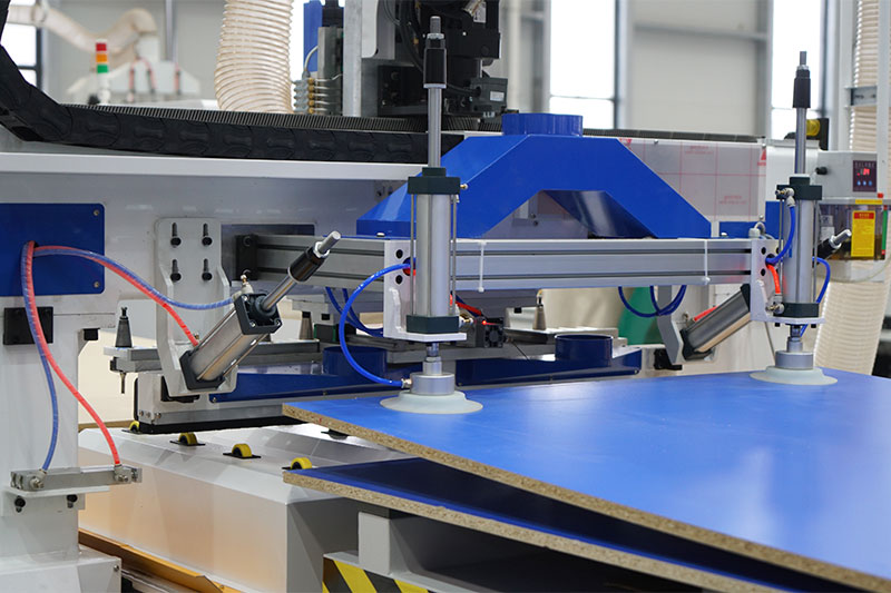 數(shù)控開料機(jī)