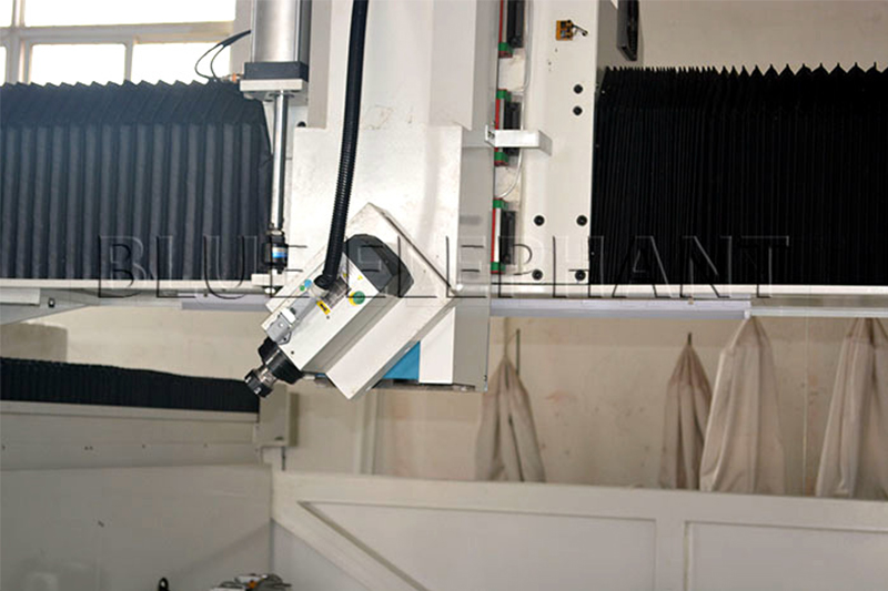 3050大型保麗龍雕刻機(jī)模具加工中心