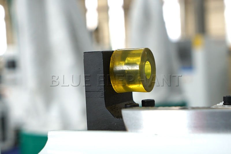 四工序開料機帶自動上下料平臺